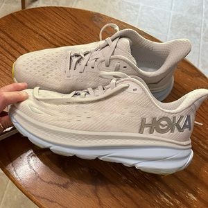 Size 7 Hoka